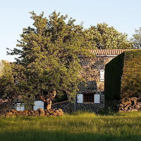 Bed & Breakfast La Mirande En Ardeche