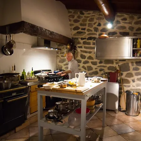 La Mirande En Ardeche Bed & Breakfast