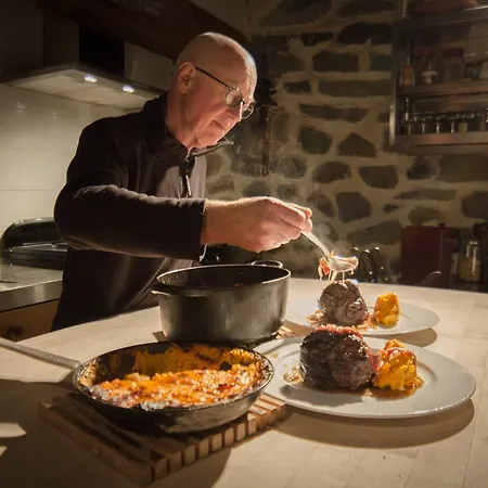 Bed & Breakfast La Mirande En Ardeche