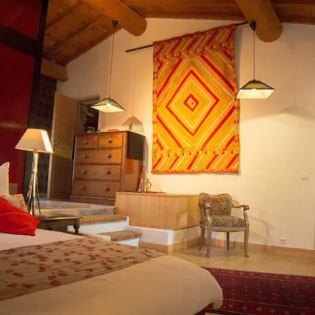 La Mirande En Ardeche Bed & Breakfast *