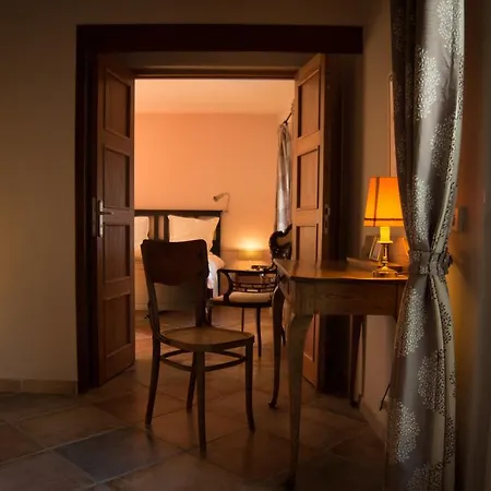La Mirande En Ardeche Bed & Breakfast Rochessauve