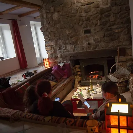 Bed & Breakfast La Mirande En Ardeche