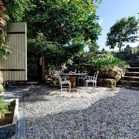 Bed & Breakfast La Mirande En Ardeche