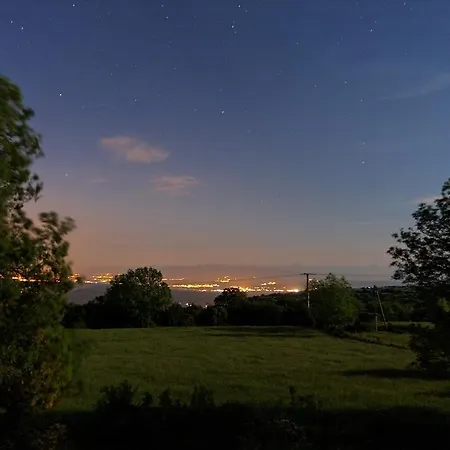 Bed & Breakfast La Mirande En Ardeche