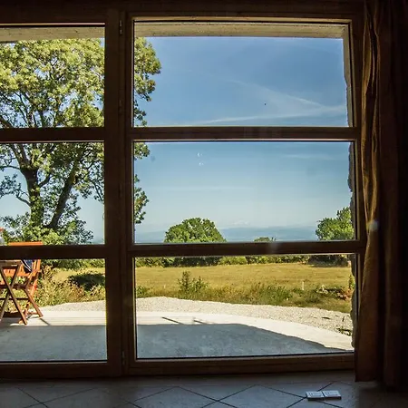 Bed & Breakfast La Mirande En Ardeche